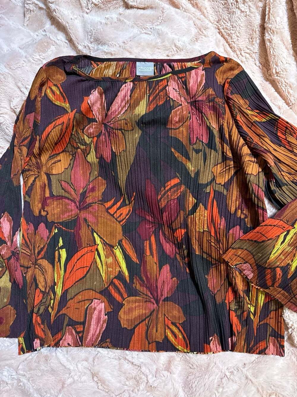 Chico's Floral Micro-Pleated Bateau Neck Long Sleeve Top, Size 1 (Medium)